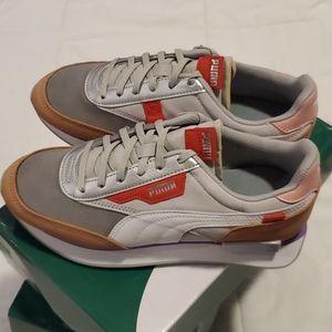 Puma Future Rider Royale Shoes Wm 8 NIB